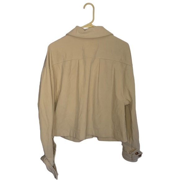 Avec Les Filles Women's Cream Shacket - Picture 3 of 5